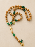 Chapelet Oration, bois de cade, émeraude et médaille Sacré-Cœur — Thérapierres, Golfe de Saint-Tropez