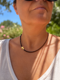 Collier Étincelle, spinelle et croix — Théra'Pierres, Golfe de Saint-Tropez