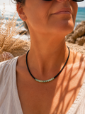 Collier Harmonia, émeraude et spinelle — Théra'Pierres, Golfe de Saint-Tropez